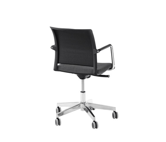 Prio 570/10 S-VP | Chairs | Stechert Stahlrohrmöbel