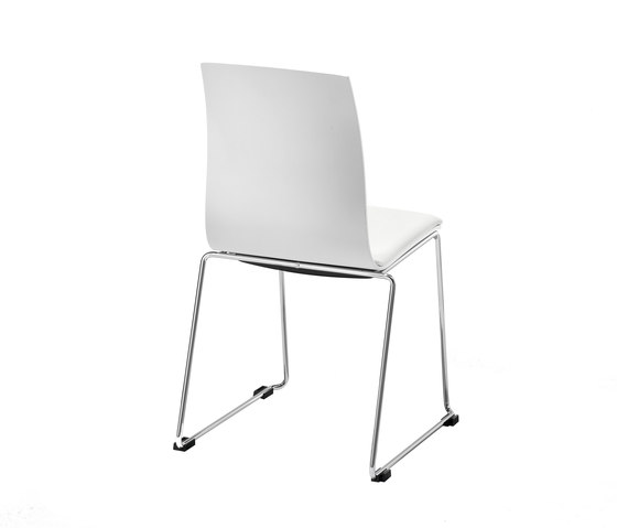 Lynio 8120 | Stühle | Stechert Stahlrohrmöbel