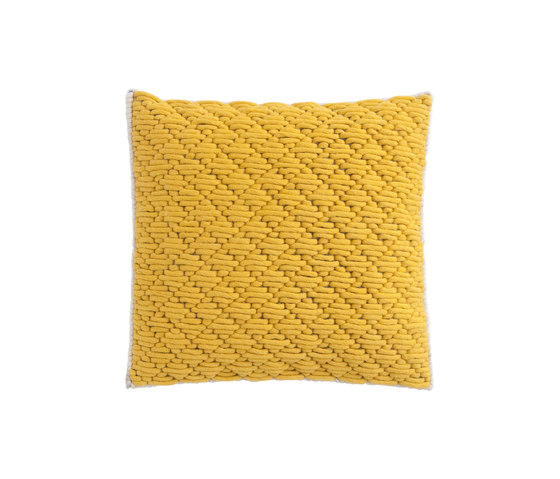 Silaï Cushion Light Yellow/Yellow 4 | Kissen | GAN