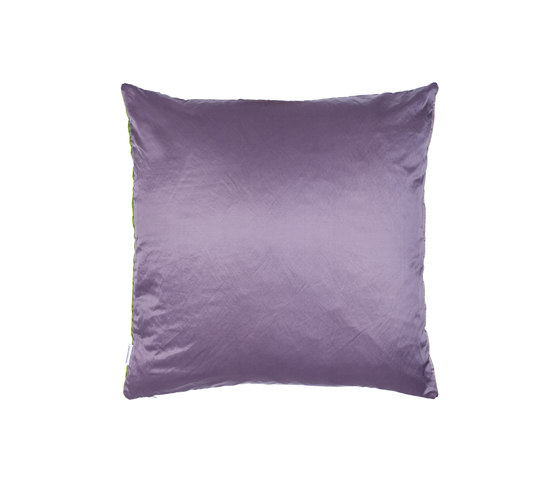 Cushion Martineau - Berry | Cushions | Designers Guild