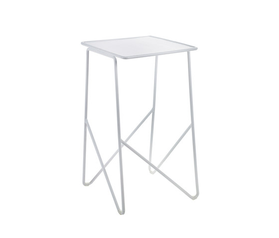 Side Table medium white | Tavolini alti | Serax