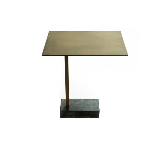 Brass | brushed | Tables d'appoint | more