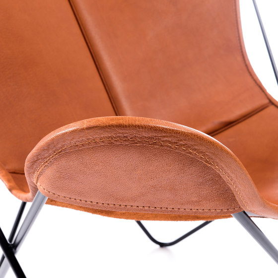 Hardoy Butterfly Chair Biobüffel Cognac | Armchairs | Manufakturplus