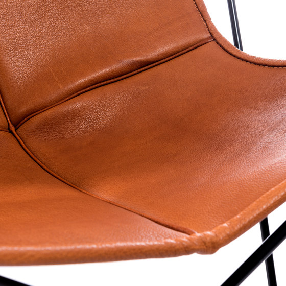 Hardoy Butterfly Chair Biobüffel Cognac | Sessel | Manufakturplus