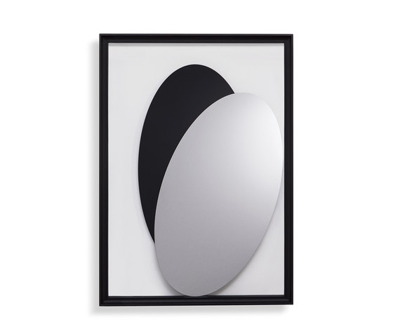 083 Deadline Memory of a Lost Oval | Miroirs | Cassina