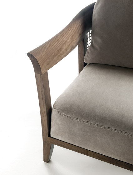 Cody | Armchairs | Longhi S.p.a.