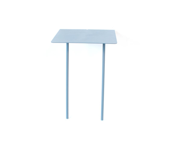 Untitled Table Blue Square | Tables basses | Untitled Story