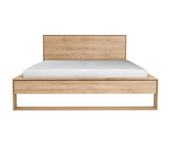 Oak Nordic II bed | Betten | Ethnicraft