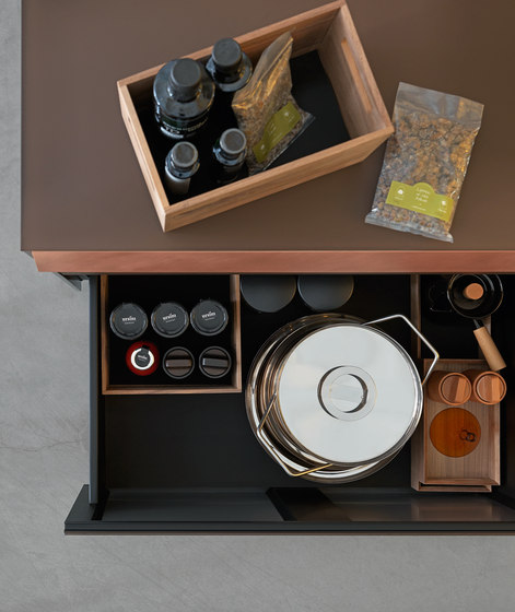 Genius Loci | With Copper Drawer | Fitted kitchens | Valcucine