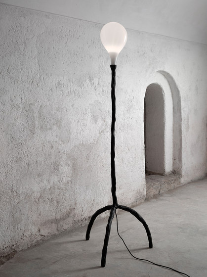 Das Pop | Floor Lamp | Free-standing lights | LASVIT