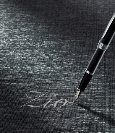 Zio™ | Carta parati / tappezzeria | DeNovo Wall