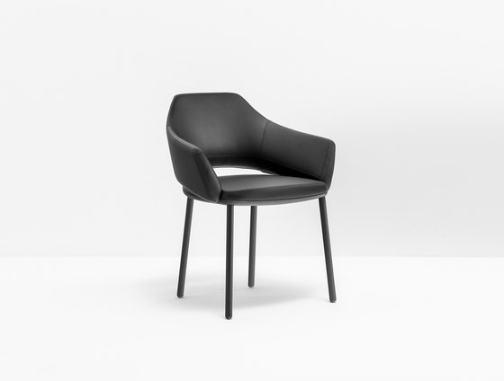 Vic 647 | Chairs | PEDRALI