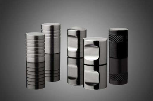 Cabinet Pulls | Maniglioni bagno | Forms+Surfaces®