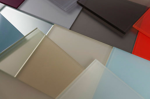 ViviChrome Glass | Carrelage en verre | Forms+Surfaces®