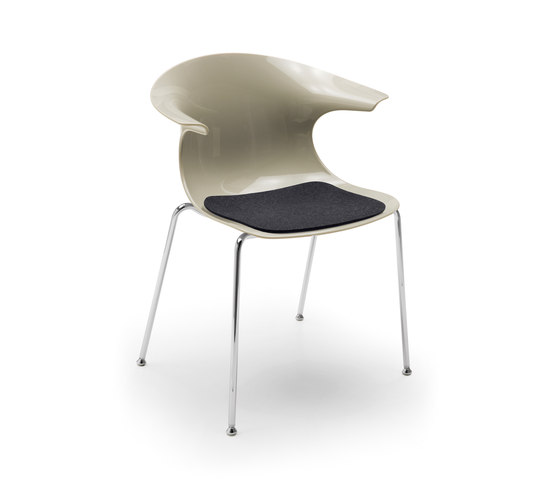 Loop | Chairs | Infiniti