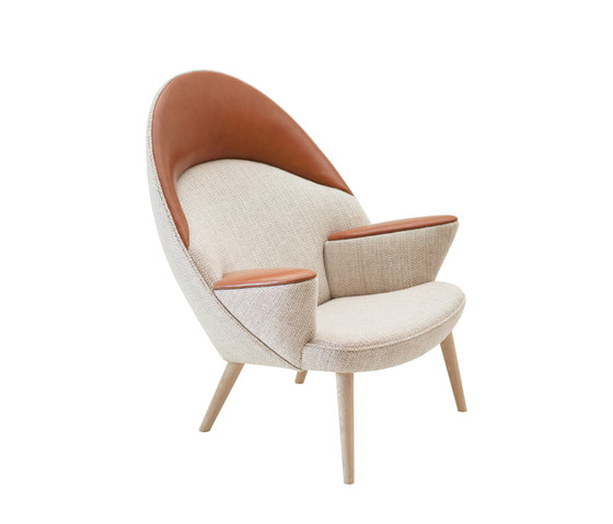 pp521 | Upholstered Peacock Chair | Armchairs | PP Møbler