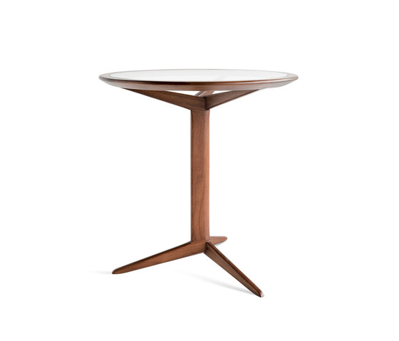Bailarina Side Table | Tables d'appoint | Sossego