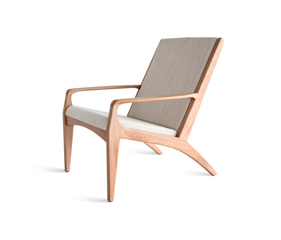 Gisele Lounge Chair Upholstered | Sessel | Sossego