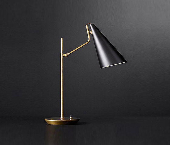 Clemente Task Table Lamp | Lámparas de sobremesa | RH Contract