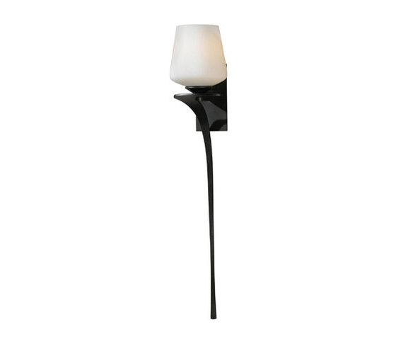 Antasia Single Glass 1 Light Sconce | Lámparas de pared | Hubbardton Forge