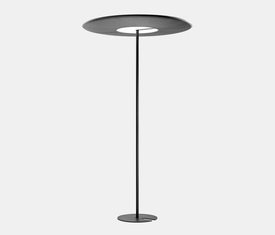SONIC standing centric | Free-standing lights | XAL