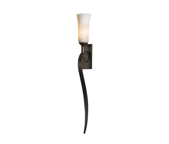 Sweeping Taper ADA Sconce | Appliques murales | Hubbardton Forge