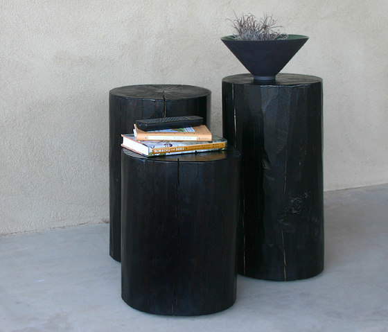 Lacquered Log Tables | Tables d'appoint | Pfeifer Studio