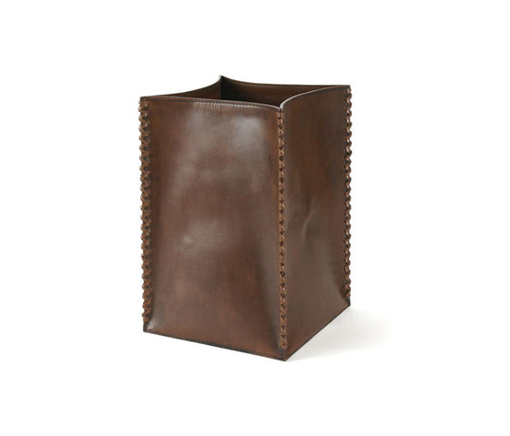 Leather Waste Bin | Poubelle / Corbeille à papier | Pfeifer Studio