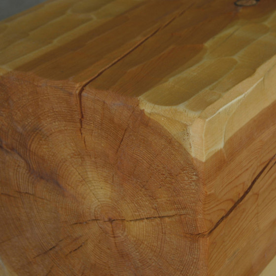 Santa Fe Solid Pine Cube | Tavolini alti | Pfeifer Studio