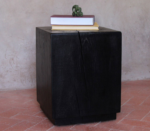 Cubo Side Table | Mesas auxiliares | Pfeifer Studio