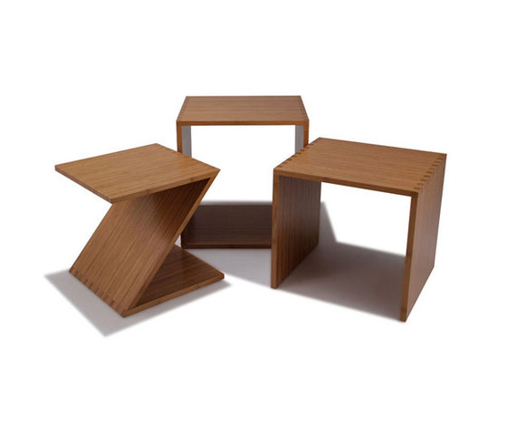 ZON Bamboo Nesting Tables | Tables d'appoint | Pfeifer Studio