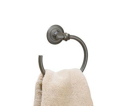 Rook Towel Ring | Estanterías toallas | Hubbardton Forge
