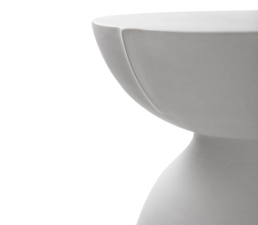 Lotus Table | Tables d'appoint | Powell & Bonnell