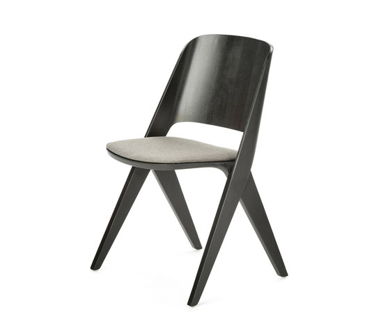 Lavitta Chair with Wool Upholstery – Stained Black | Chairs | Poiat
