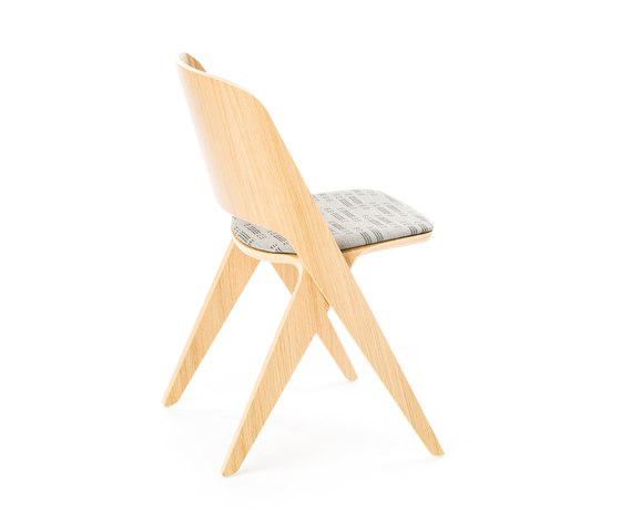 Lavitta Chair upholstered | Stühle | Poiat