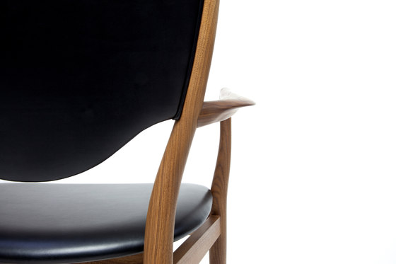 46 Chair | Stühle | House of Finn Juhl - Onecollection