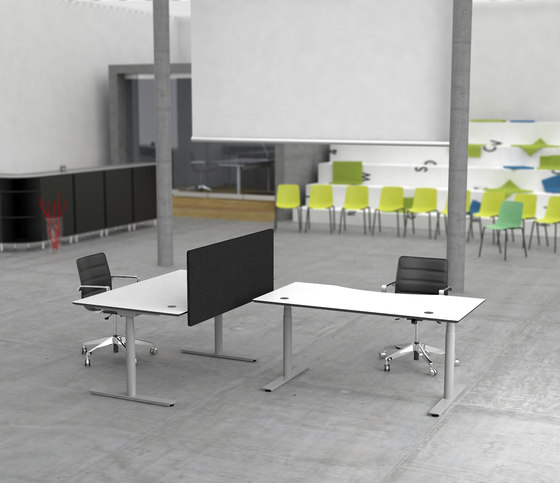 Flow Sit/Stand Desk | Scrivanie | Cube Design