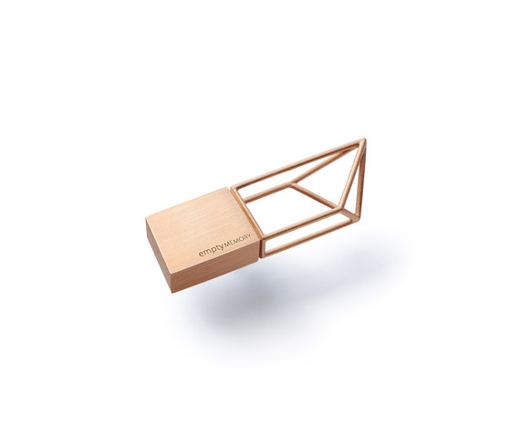 Empty Memory | Structure Rose Gold Brushed Finish | Accesorios de hogar / oficina | beyond Object