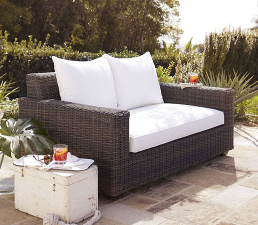 Torrey All-Weather Wicker Square Arm Sofa | Sofás | Distributed by Williams-Sonoma, Inc. TO THE TRADE