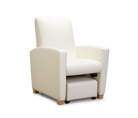 Facelift Replay Asynchronous Recliner | Pouf | Trinity Furniture