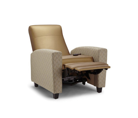 Facelift Replay Electric Stand-Up Recliner | Poufs / Polsterhocker | Trinity Furniture