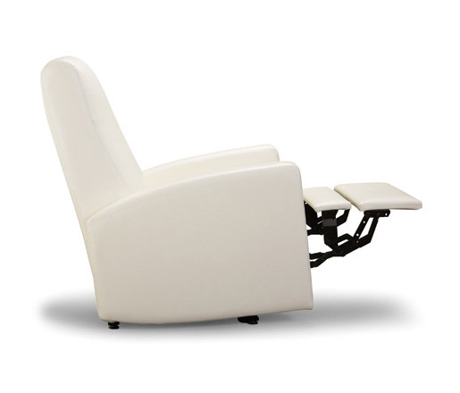 Facelift Replay Wall Saver Recliner | Poltrone | Trinity Furniture