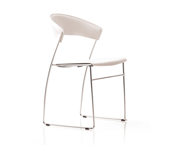Juliette stackable chair | Sillas | Baleri Italia