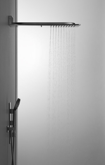 Aqua-Sense - Double-Function ShowerHead - Wall Mtd.-Rain/WaterFall/ | Grifería para duchas | Graff
