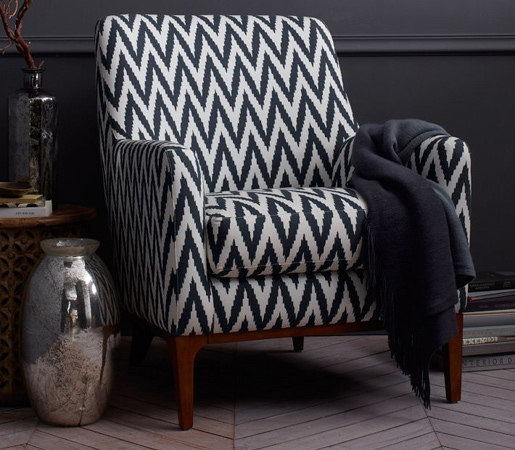 Sloan Upholstered Chair - Prints | Fauteuils | Distributed by Williams-Sonoma, Inc. TO THE TRADE