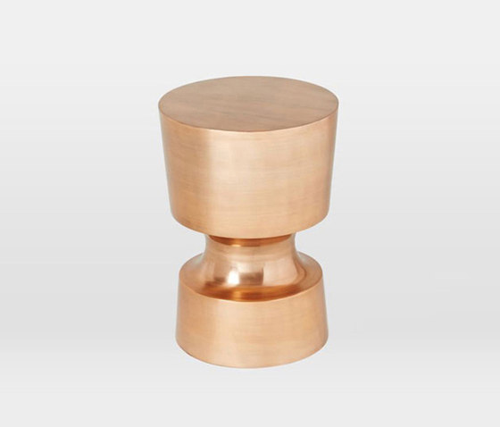 Tumbler Side Table | Tables d'appoint | Distributed by Williams-Sonoma, Inc. TO THE TRADE