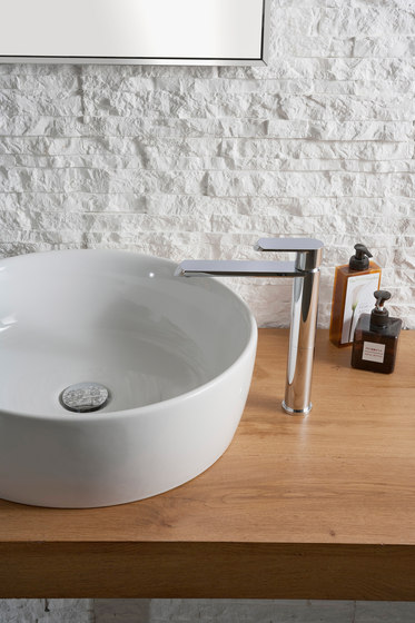 Phase - Single lever basin mixer high - 16,5cm spout | Robinetterie pour lavabo | Graff