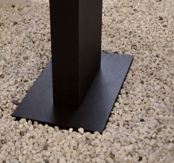 Cube XL Ground Lamp | Lámparas exteriores de suelo | Light-Point