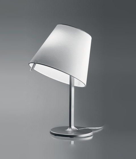 Melampo Notte Table Lamp | Table lights | Artemide