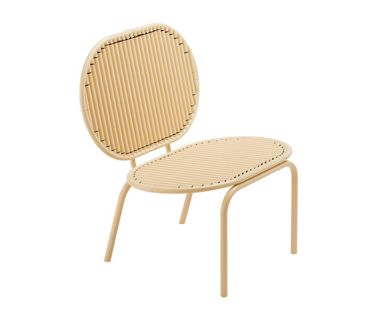 Roll Collection Lounge Chair | Sessel | AKTTEM